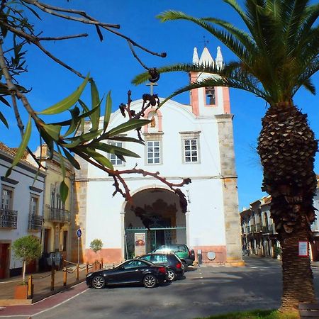 Villa Stylish Townhouse In Tavira Centre, Shared Pool Exterior foto